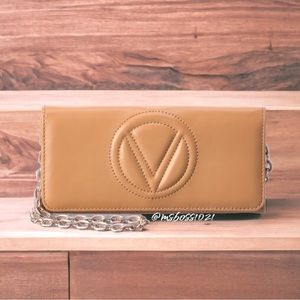 Valentino Tan Wallet With Removable Gold Chain Crossbody BRAND NEW